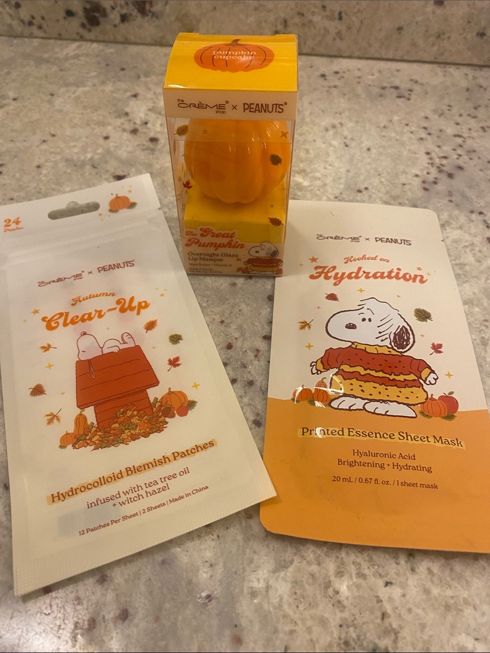 Creme Shop & Peanuts set - pumpkin cupcake lip mask, sheet mask & blemish patch